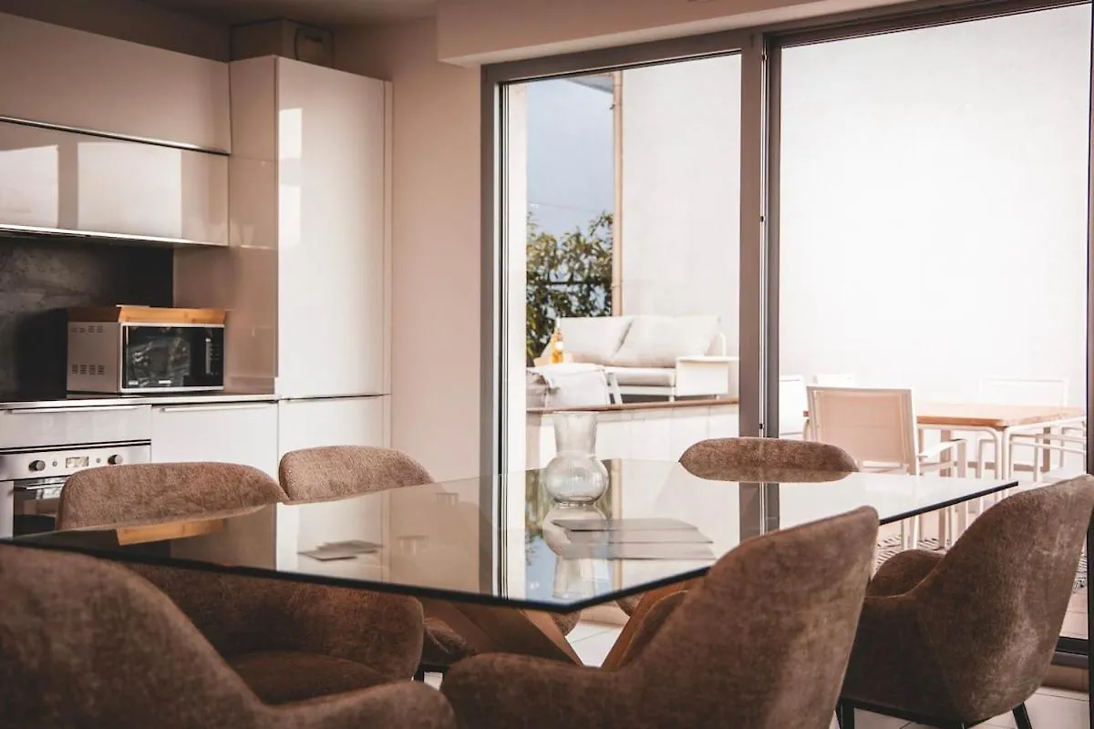 Porte De Monaco, Duplex Avec Terrasse Et Parking Roquebrune-Cap-Martin