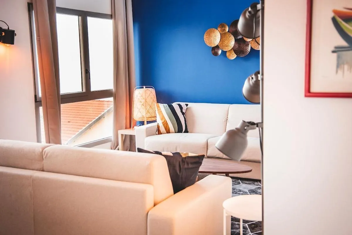 Porte De Monaco, Duplex Avec Terrasse Et Parking Roquebrune-Cap-Martin Lägenhet